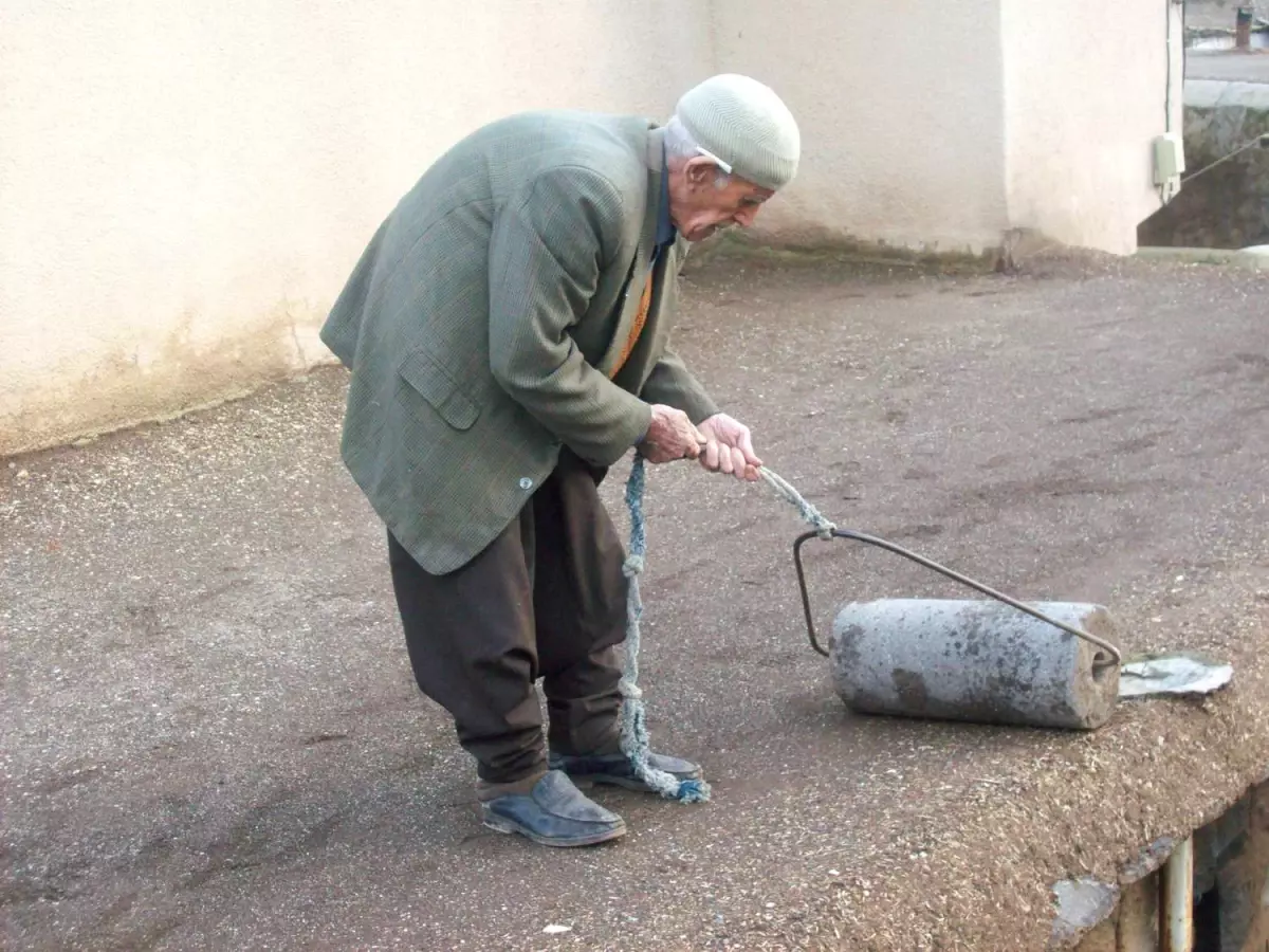 Siverek\'te Dam Loğlama Zamanı