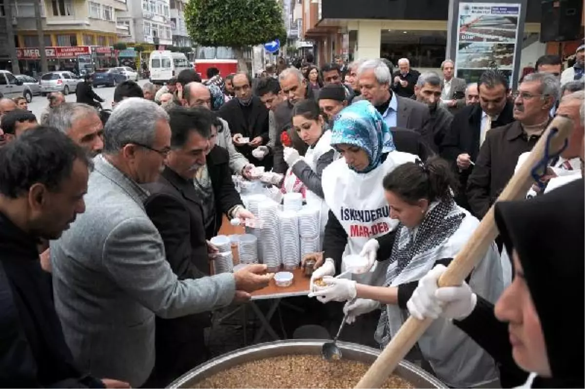 5 Dilde Aşure Pankartı