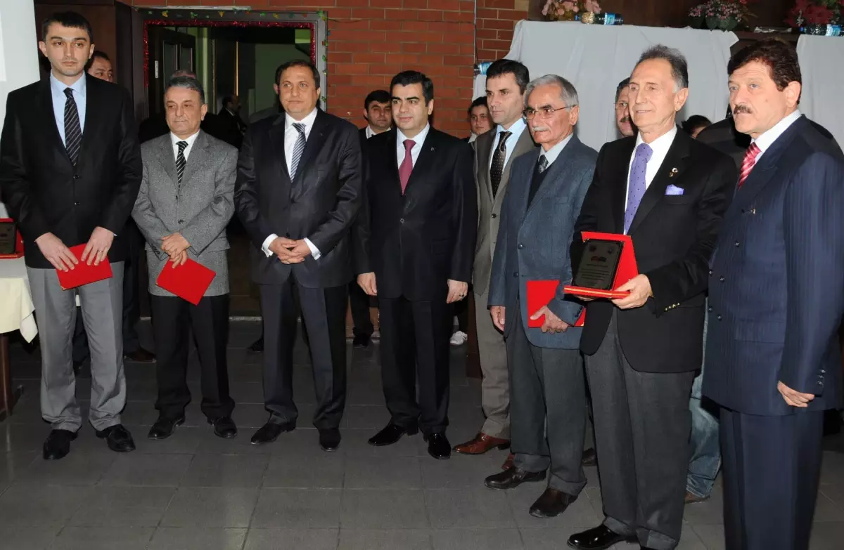 Eğitim Gönüllülerine Devlet Teşekkürü