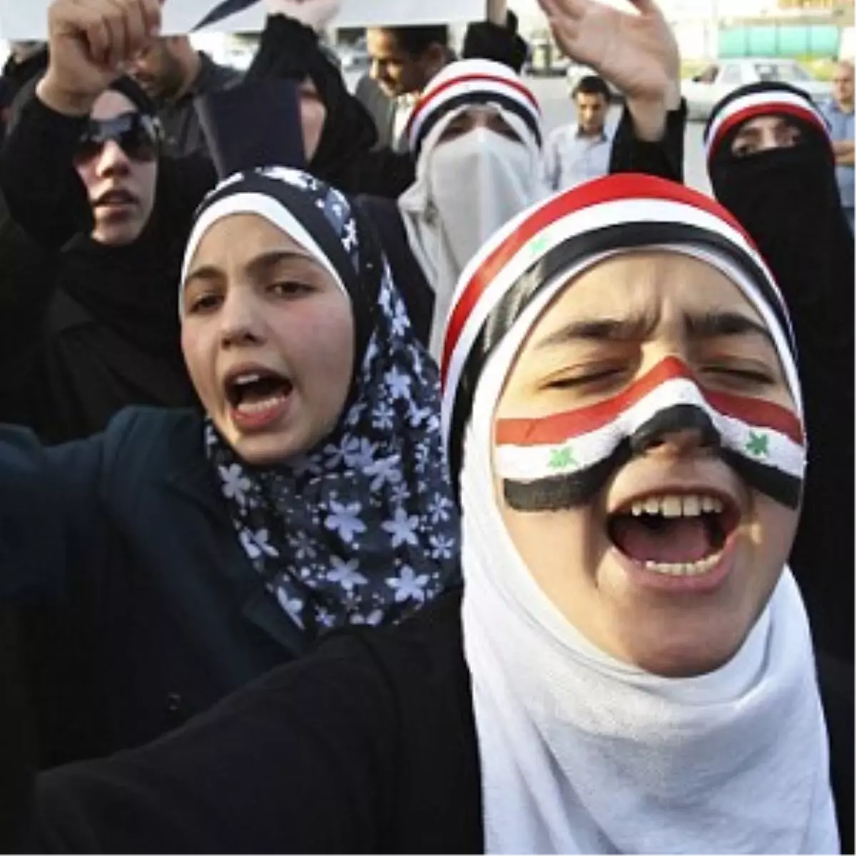 \'Suriye\'ye Müdahale Edilecek\'