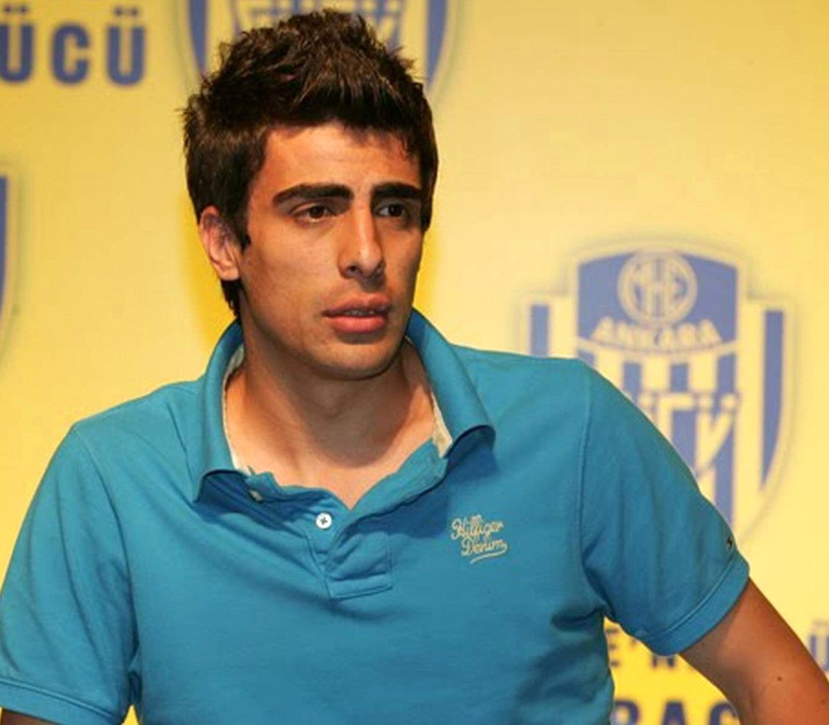 Bursasporlu Taraftarlar Turgut Doğan Şahin\'i İstemiyor