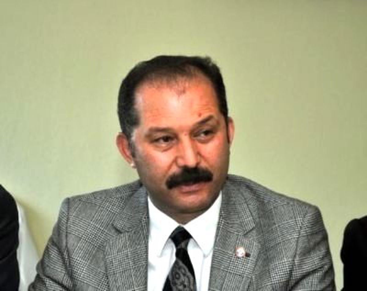 Eğitim-İş: Ömer Dinçer, O Bakanlık Koltuğunu Lütfen Terk Ediniz