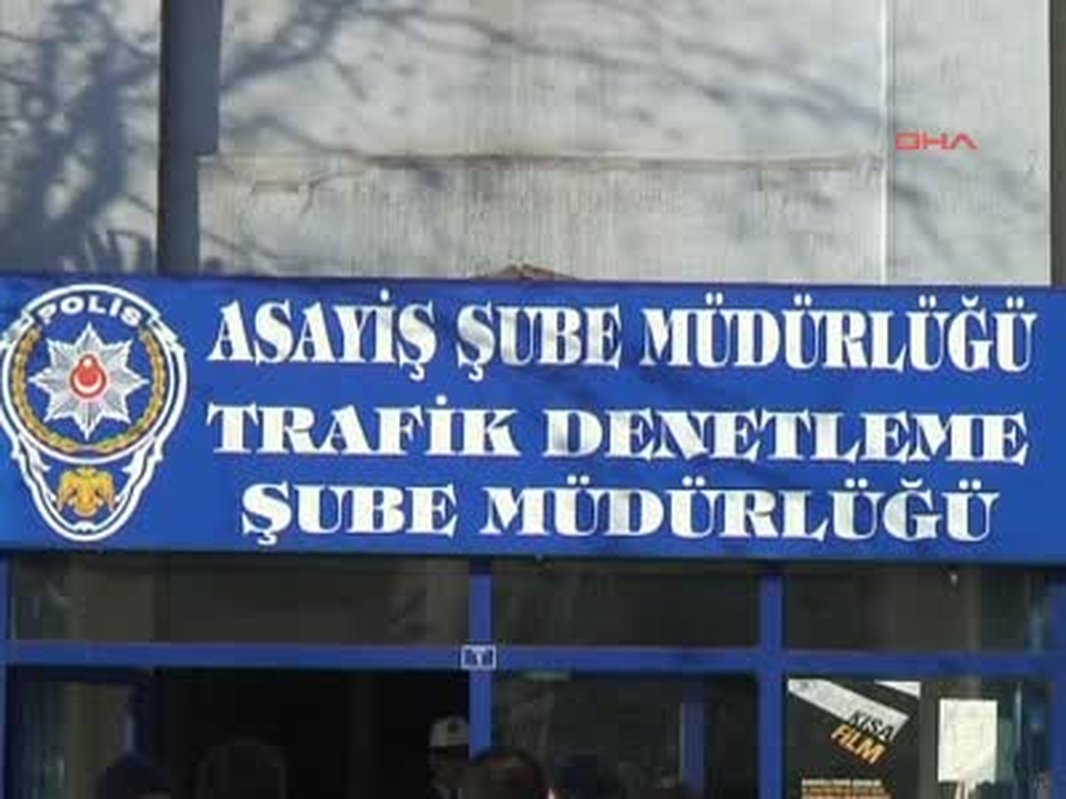 Kapıları 3 ile 5 Saniye Arasında Açan Hırsızlık Şebekesi Adliye\'ye Sevk Edildi