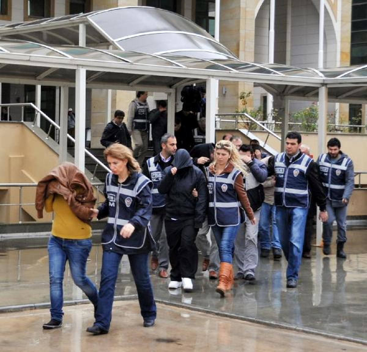Organ Ticareti Operasyonunda 8 Kişi Tutuklandı