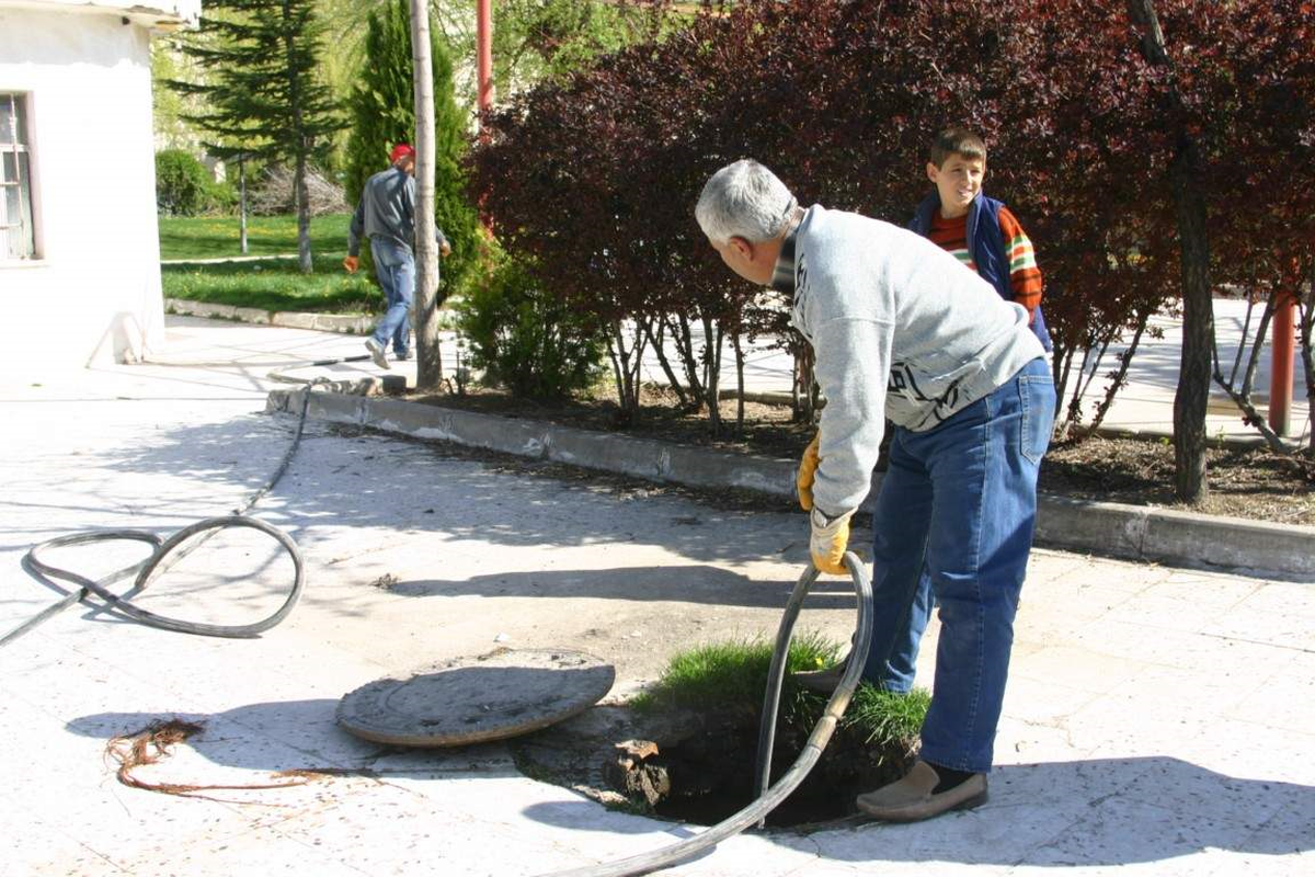 Su ve Kanalizasyon Servisi Geçen Yıl 2 Bin 496 Arızaya Müdahale Etti