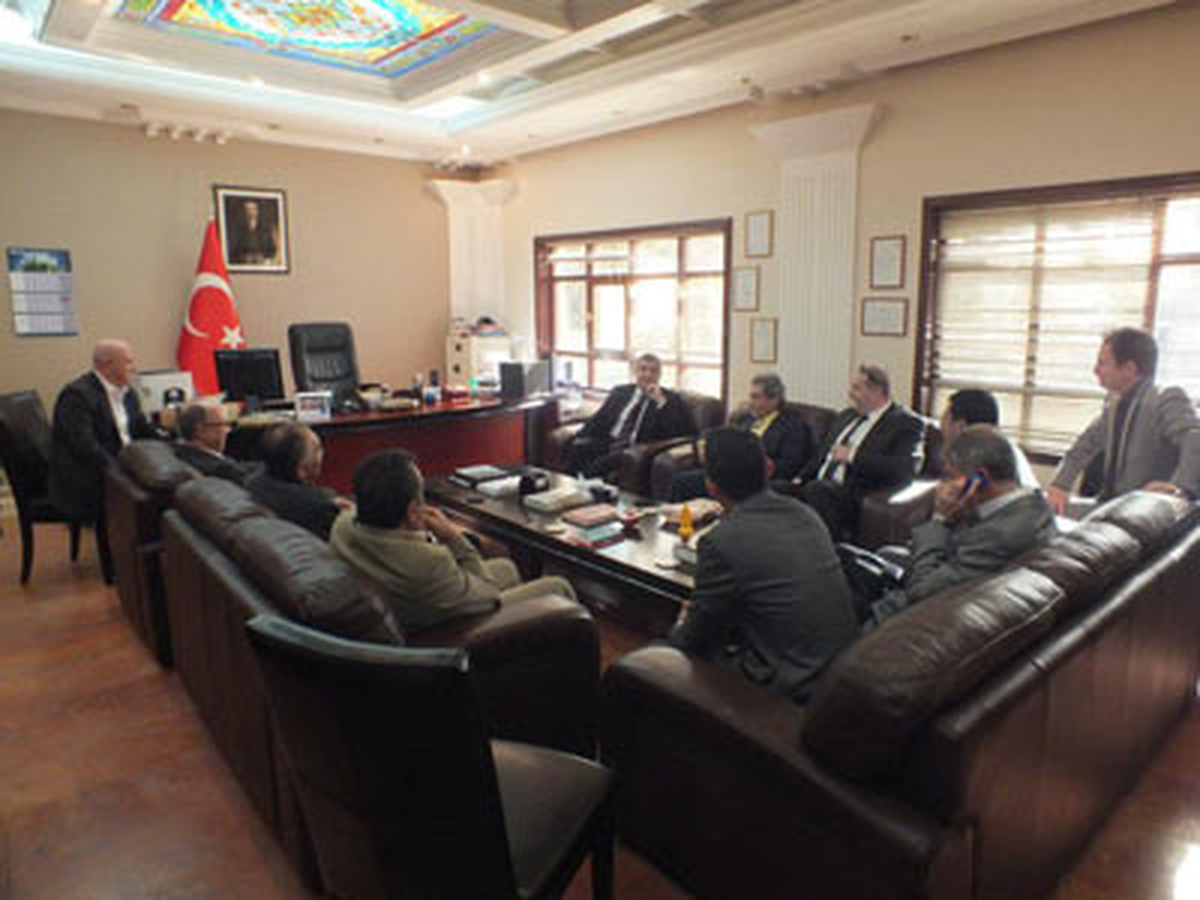 Türk İş Adamlarımdan Basra Çıkartması