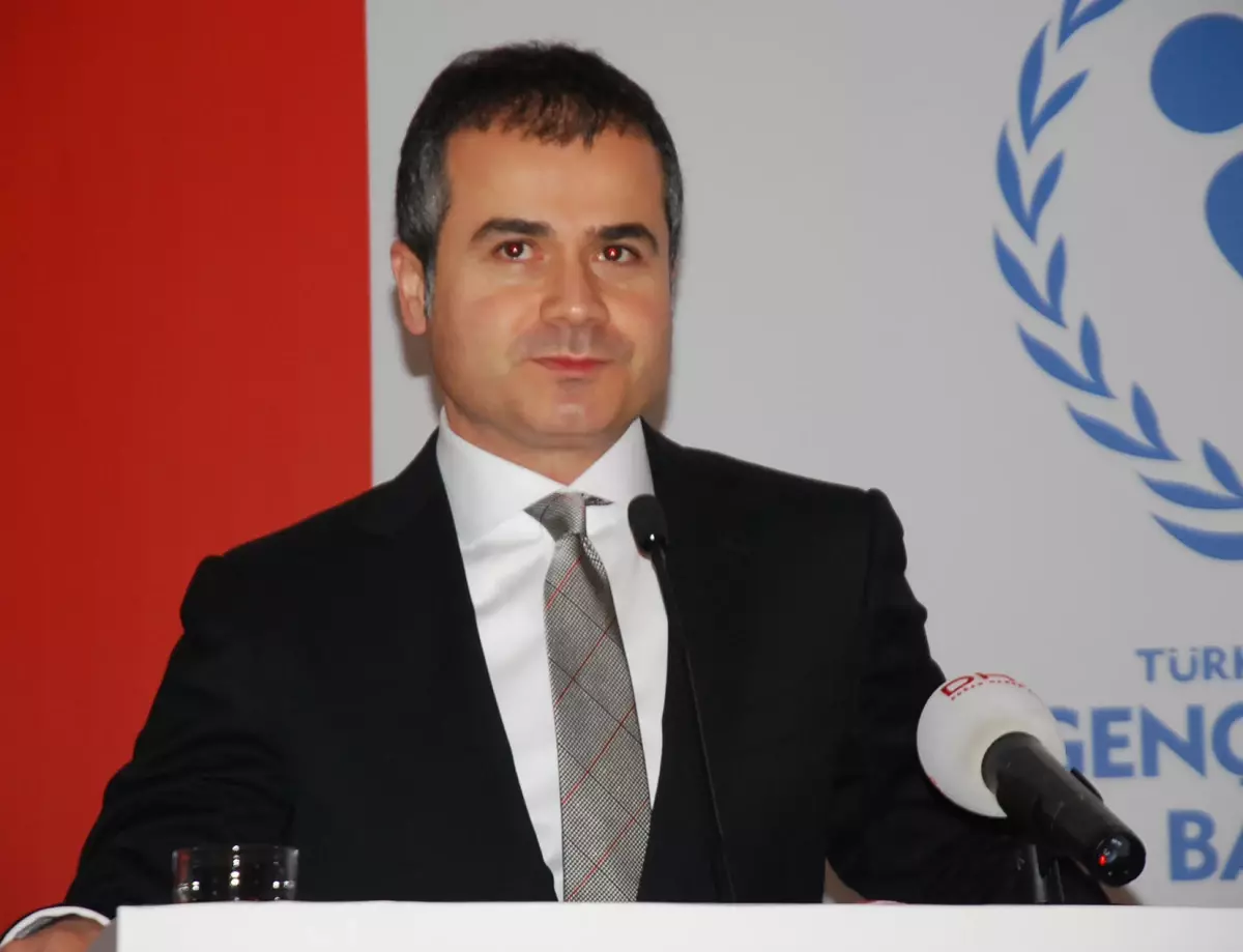 19 Mayıs Kutlama Tartışmalarına Bakan Kılıç\'dan Yanıt