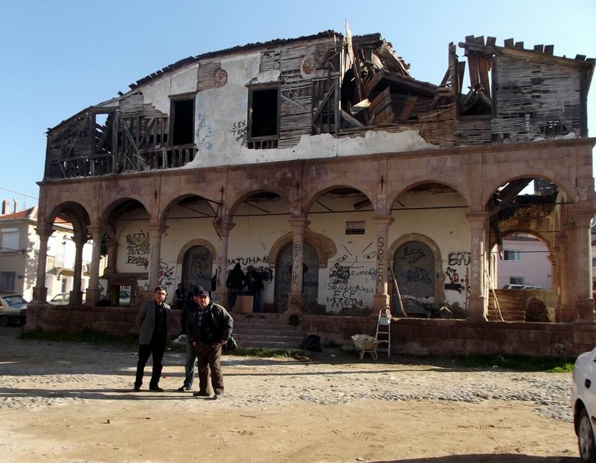 Aya Triada Kilisesi'nde Arkeolojik Kazılar Başladı