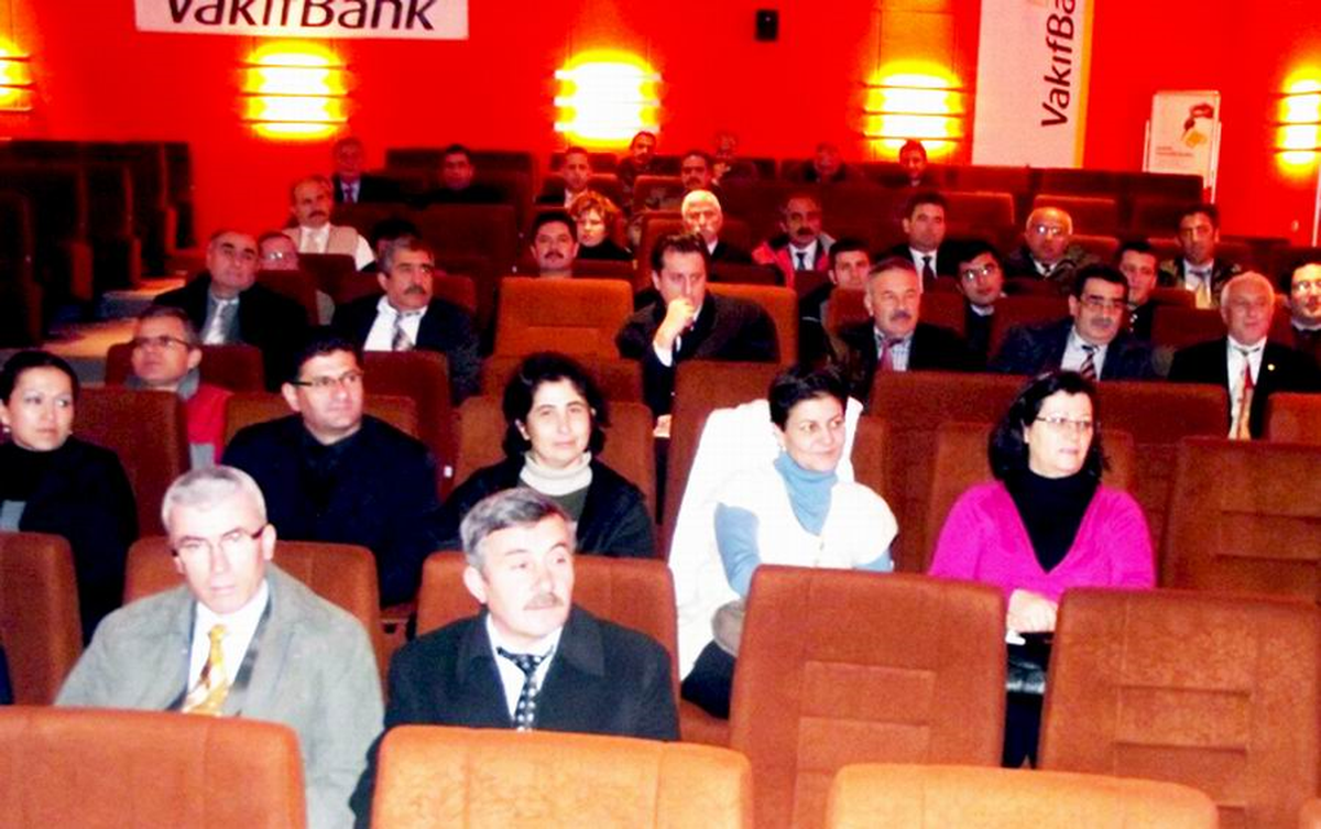 Ayvalık'ta Gmka'nın Seminerine İlgi Yoğun Oldu