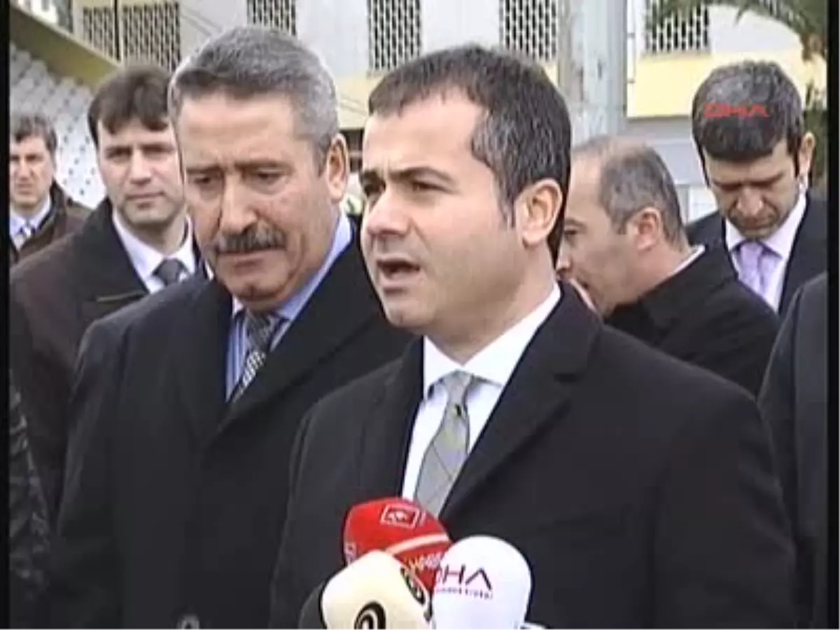 Bakan Suat Kılıç, İzmir\'de Yapılması Planlanan İki Stat İçin İncelemelerde Bulundu