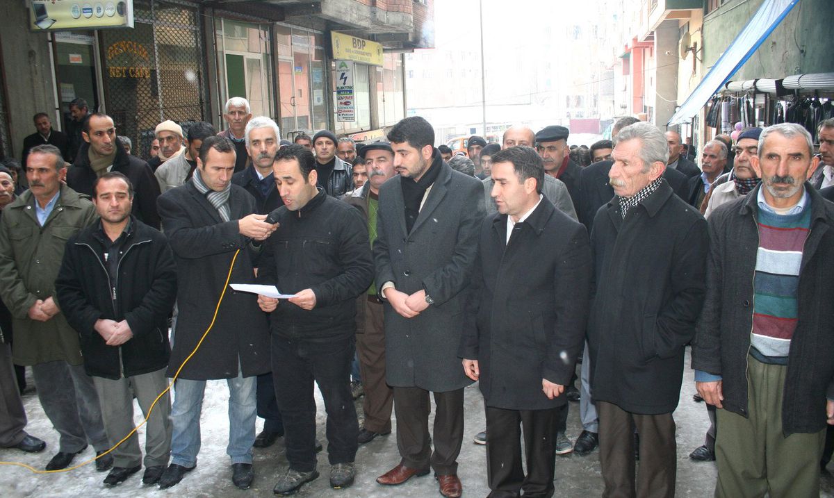 BDP Çukurca İlçe Örgütü\'nden Operasyonlara Tepki