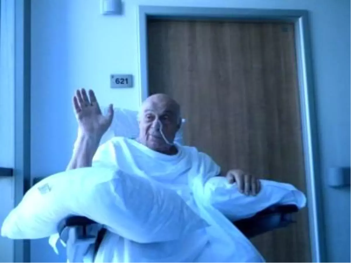 Beşiktaş\'tan Rauf Denktaş\'a Taziye Mesajı