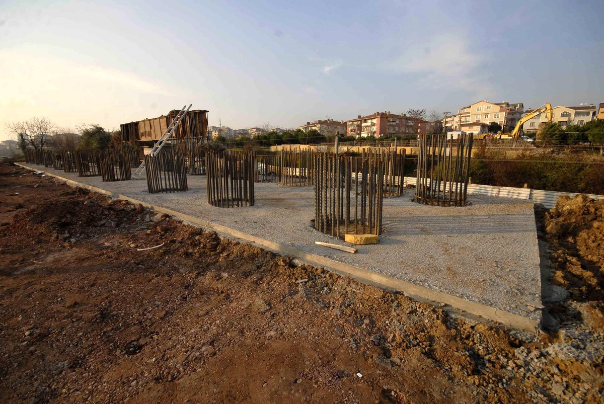 Büyükşehir, Demiryolu Üzerine Araç Köprüsü Yapacak