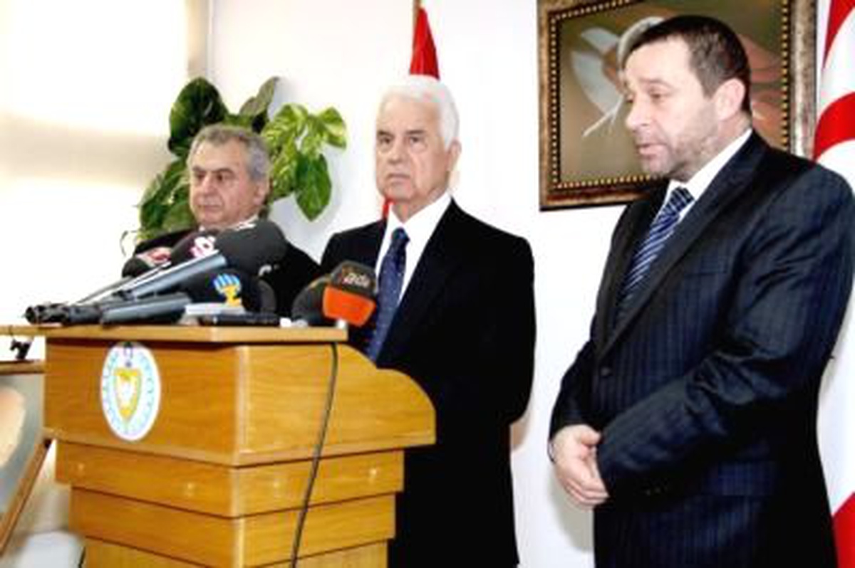 Denktaş'ın Naaşı, 17 Ocak Salı Günü Defnedilecek