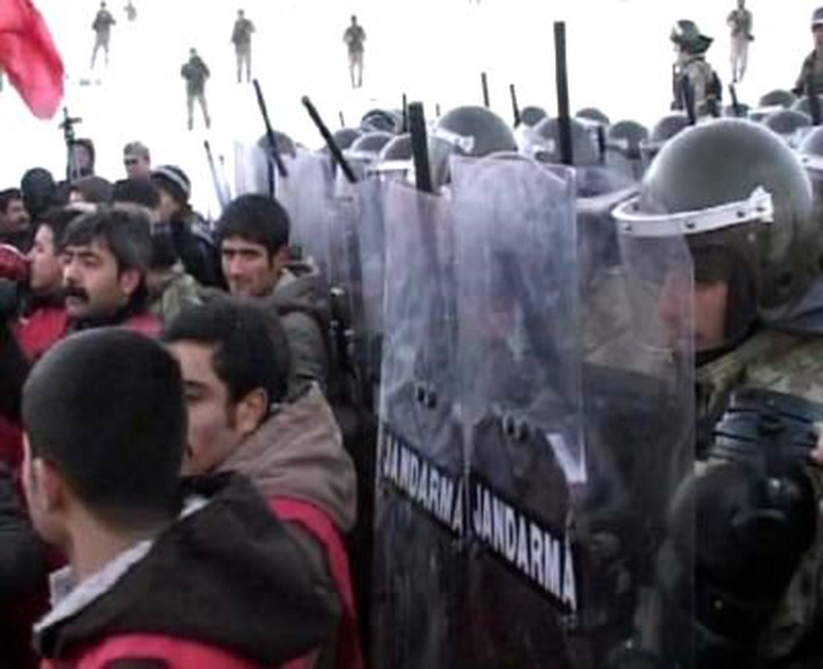 Halk Cephesi Üyeleri Kürecik\'te Protesto Gösterisi Yaptı