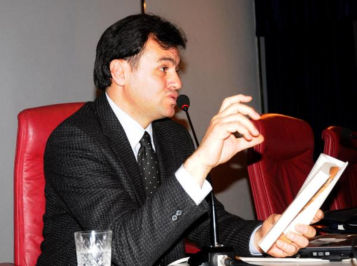 "İnternet Evliliği Sağlıklı Değil"