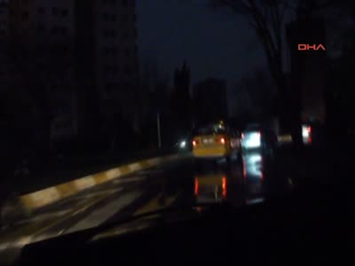 İstanbul\'da Bazı İlçe ve Semtlerde Hala Elektrik Yok
