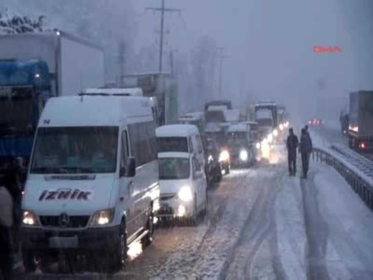 Kar Yağışı Yalova\'da da Etkili Oldu