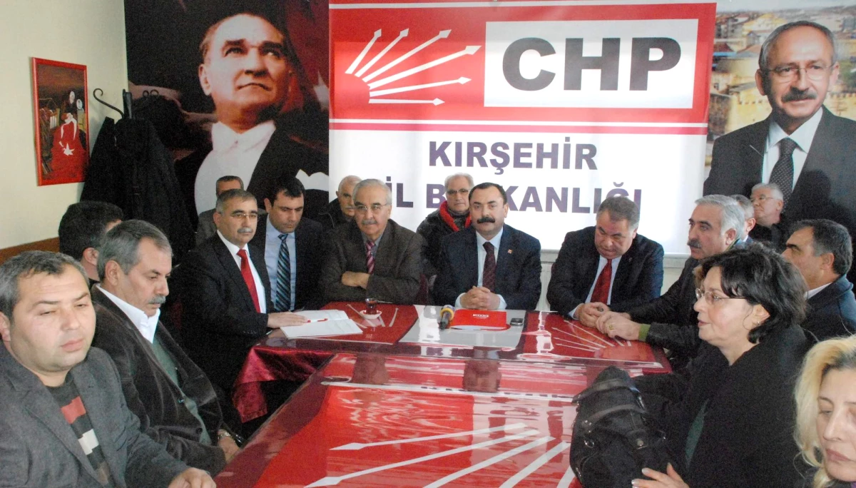 Kırşehir Cumhuriyet Halk Partisinde Tanışma Toplantısı