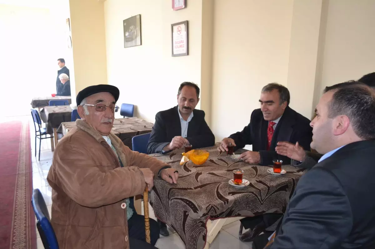 MHP Şenkaya İlçe Kongresi Yapıldı