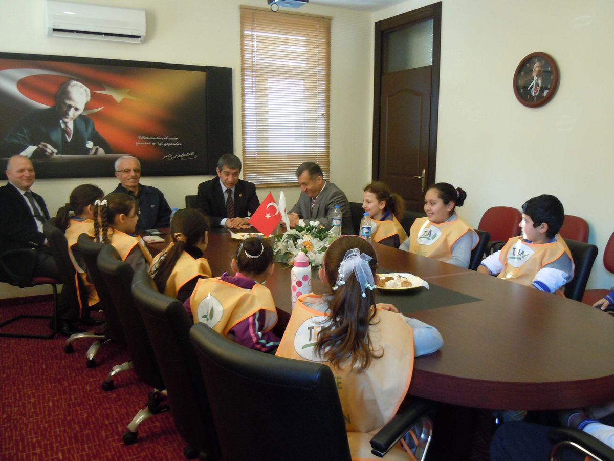 Tema\'dan Agc\'ye Ziyaret