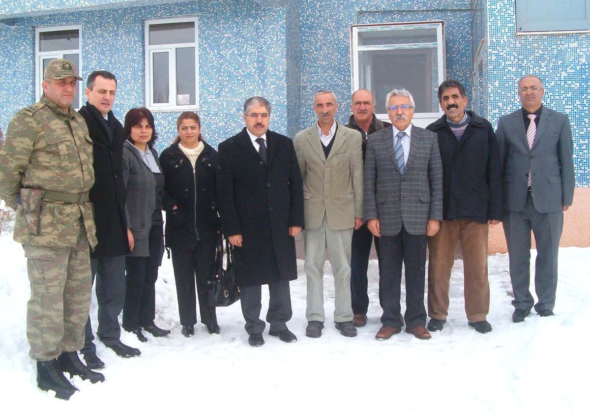 Vali Çınar\'dan Pir Sultan Abdal Kültür Derneği\'ne Ziyaret