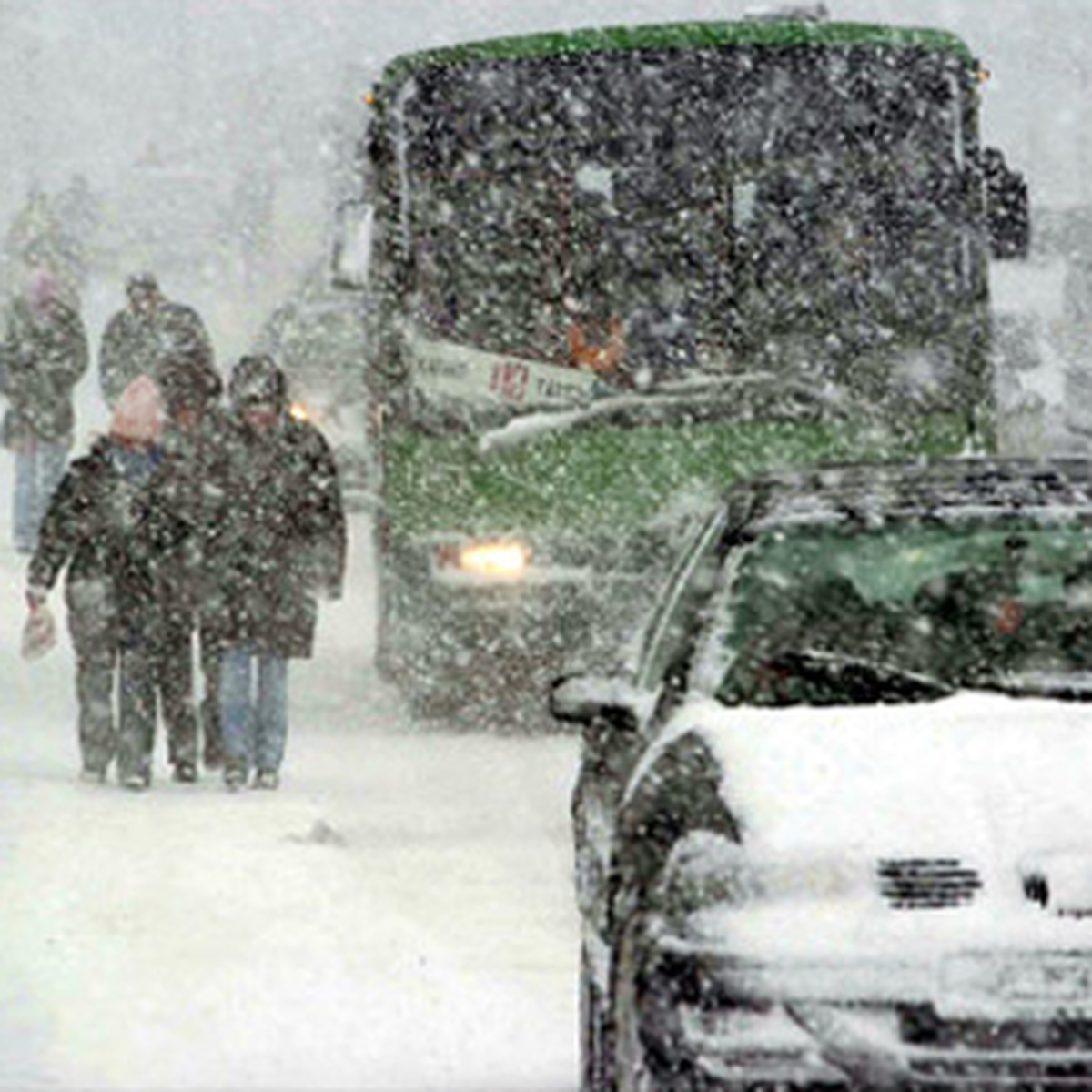 Ve İstanbul\'a Kar Yağdı