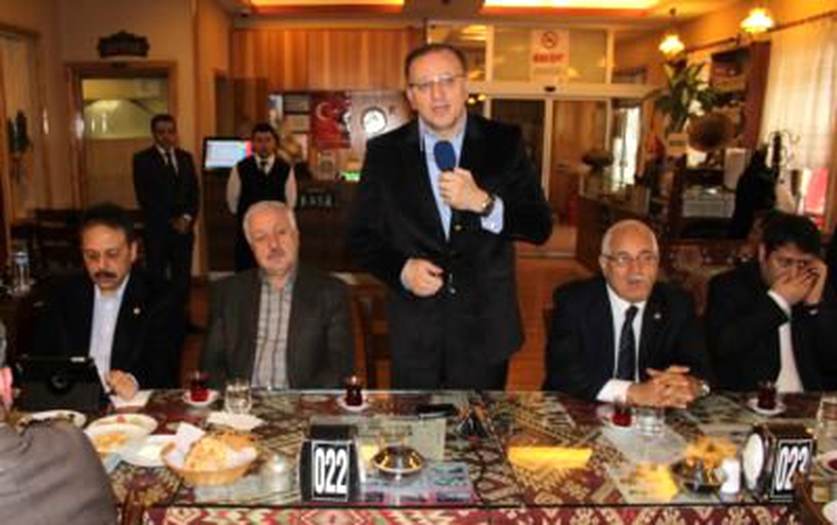 AK Parti Şahinbey İlçe Teşkilatının Tanışma Toplantısı