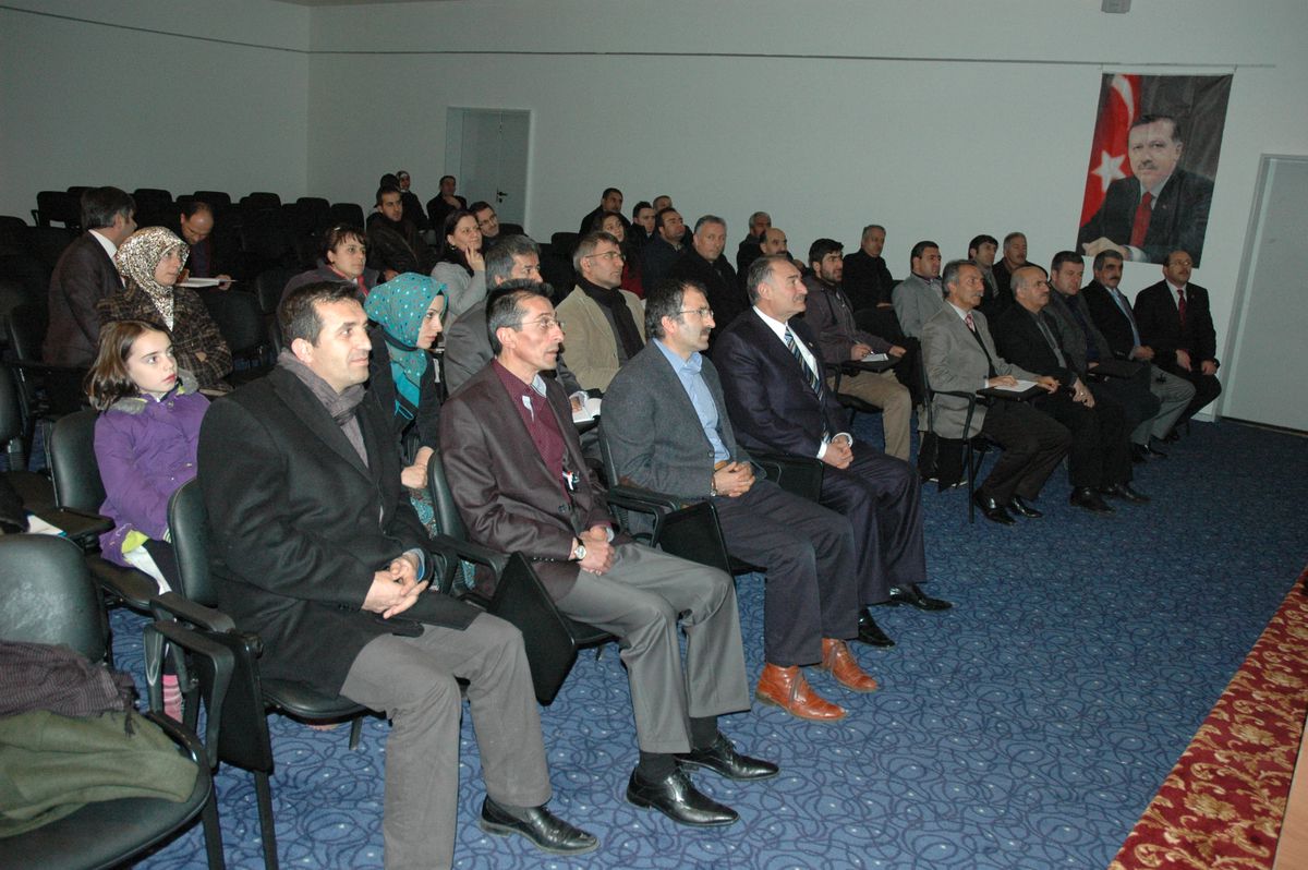 AK Parti Siyaset Akademisinde Siyaset Derslerine Devam Ediyor
