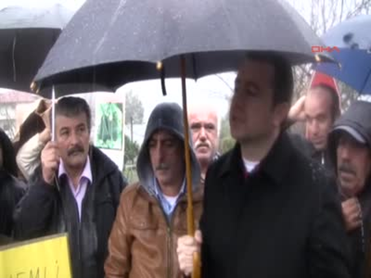 Antalya2köylülerin Kavşak Eylemi