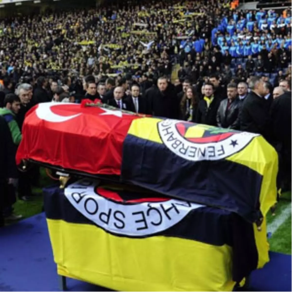 Başbakan Erdoğan Lefter'in Cenaze Töreninde