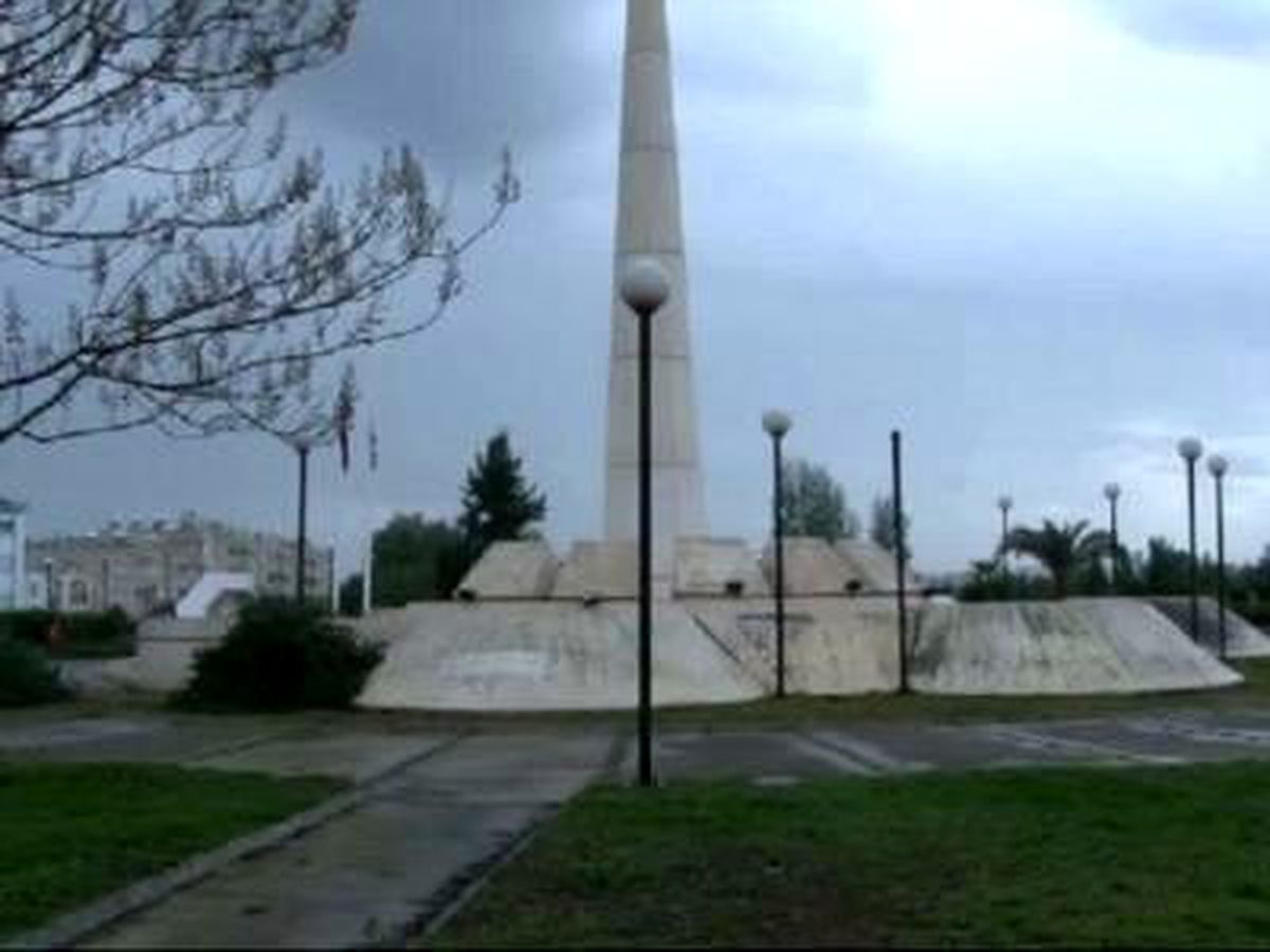 Denktaş, Lefkoşa'da Cumhuriyet Parkı'na Defnedilecek