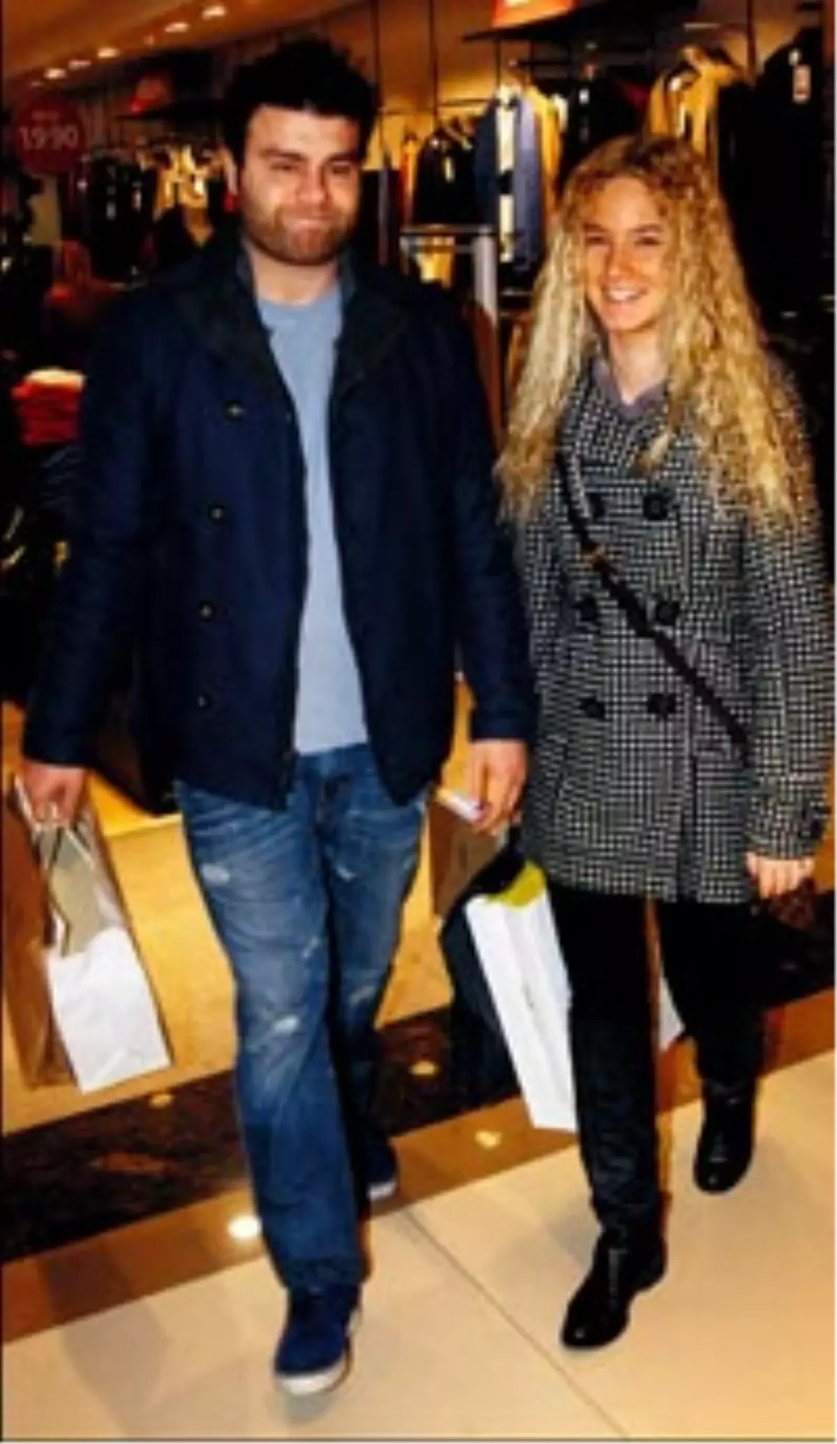 Eşiyle Birlikte Alışverişte