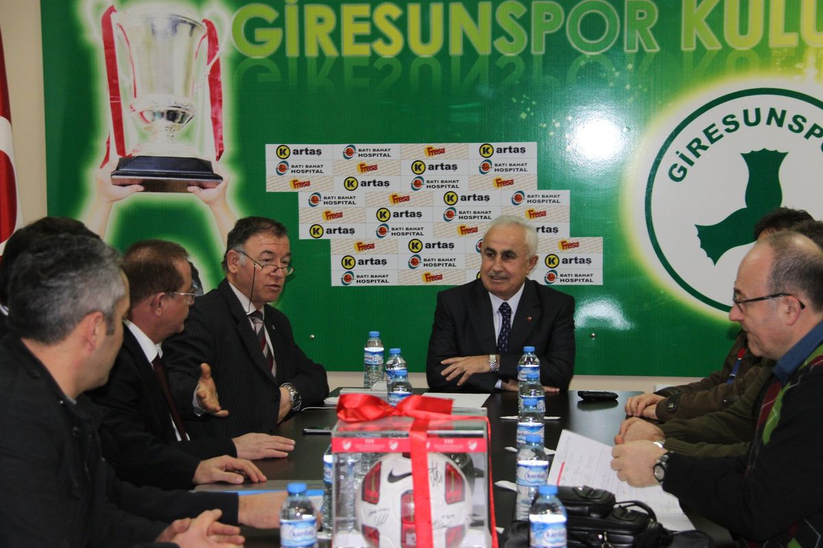 Giresunspor\'da Kötü Gidiş Değerlendirildi