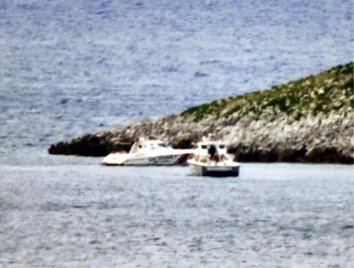 Kardak\'ta Türk ve Yunan Sahil Güvenlik Botları Yine Karşı Karşıya Geldi