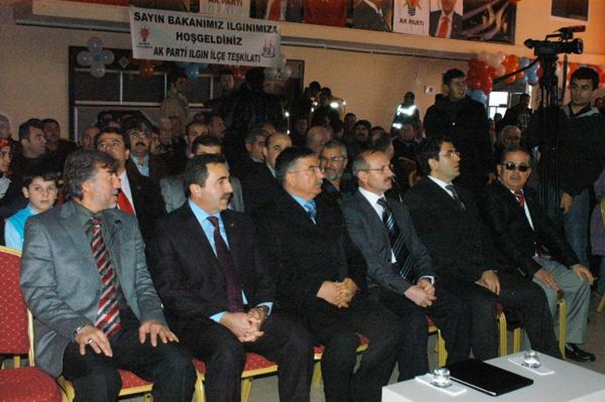 Milli Savunma Bakanı Yılmaz; Bu Coğrafyada Tutunabilmenin Yolu Güçlü Ordudan Geçiyor (2)