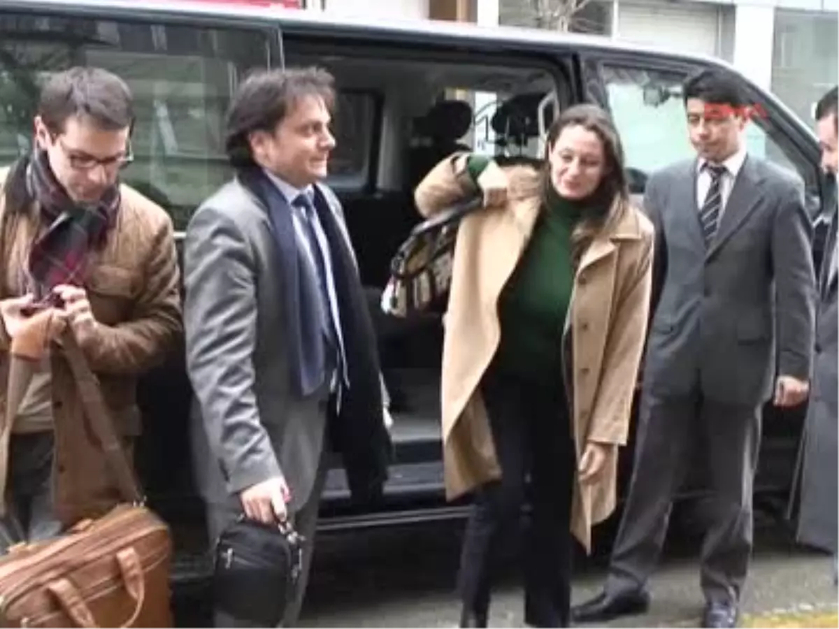 Şafak Pavey Engelliler Cafe\'de