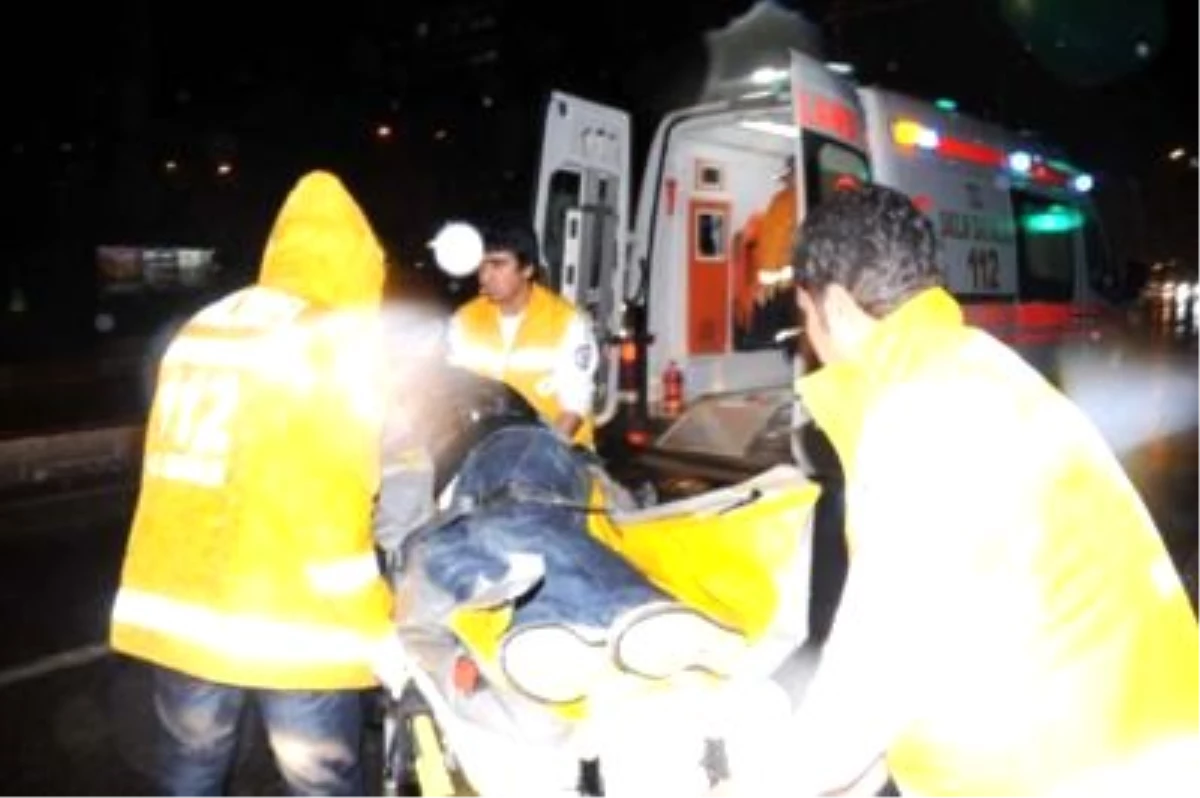 Şanlıurfa\'da Zincirleme Kaza: 2 Yaralı