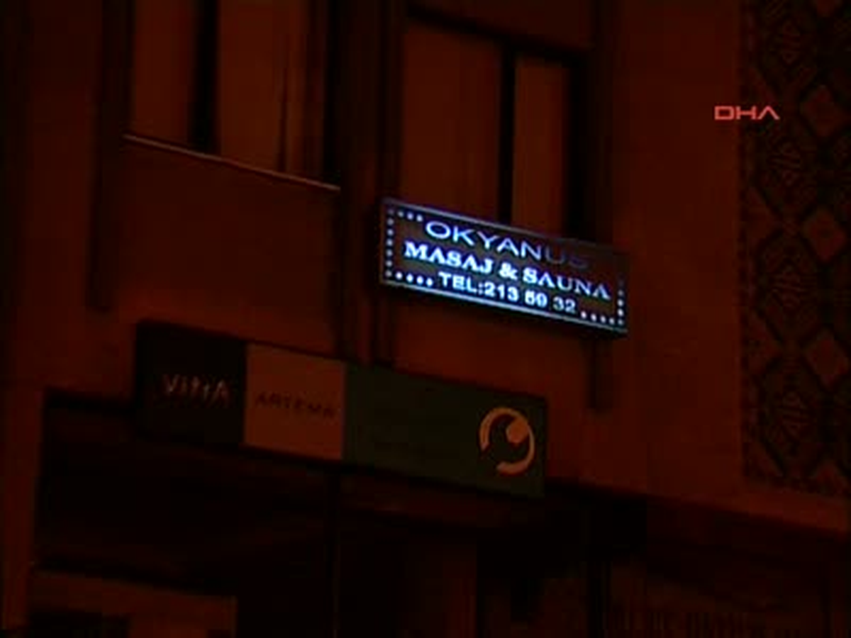 Şişli\'de Masaj Salonuna Polis Baskını