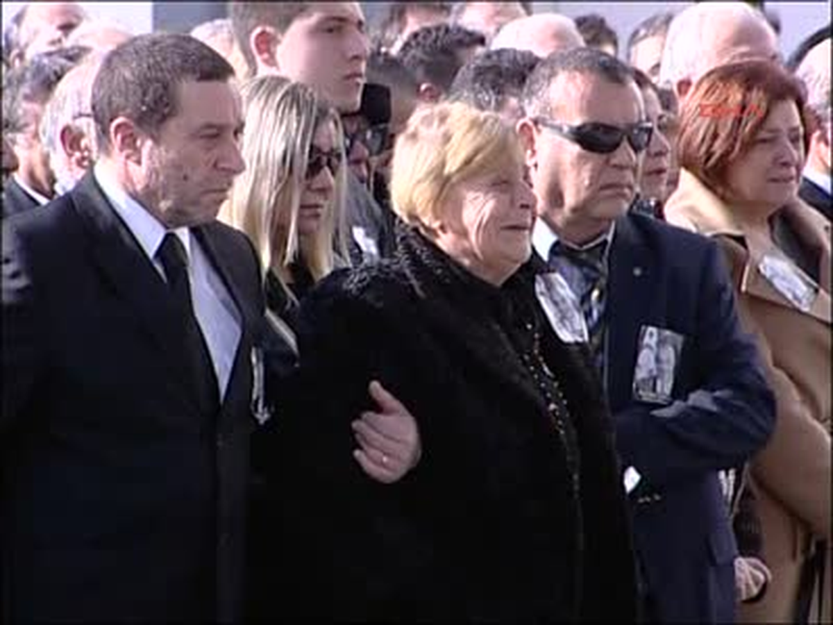 2 Denktaş\'ın Son Yolculuğu?