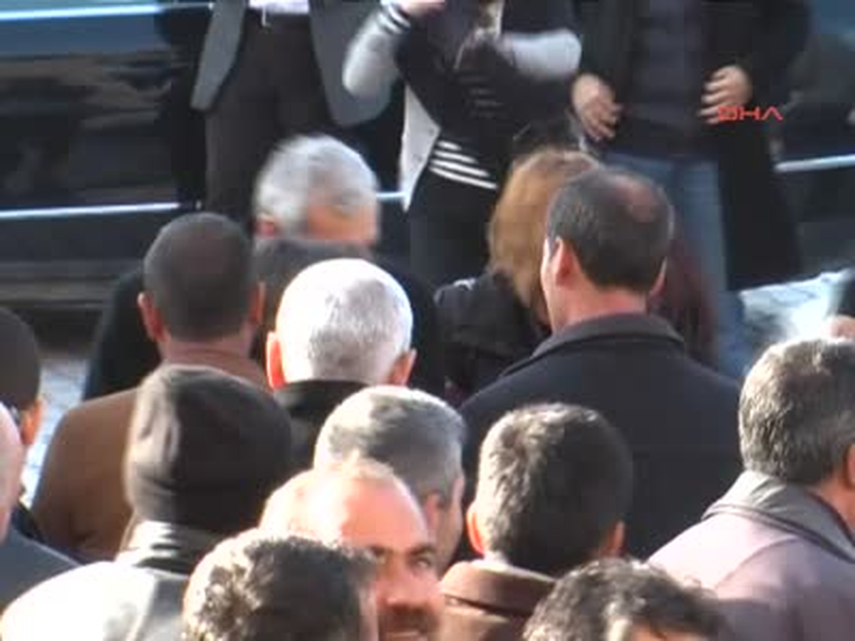 Ahmet Türk Ortadoğu'daki Gelişmeler Kürtler'in Geleceğini İlgilendiriyor