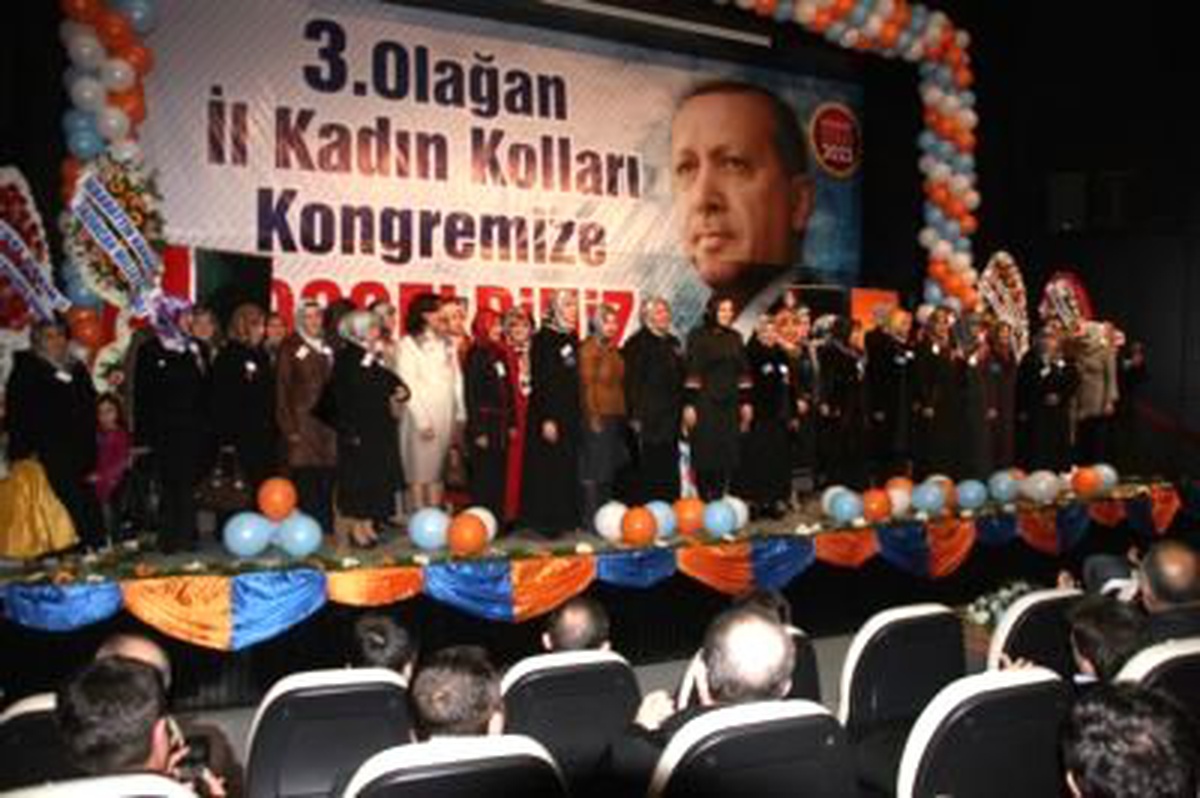 AK Parti Yozgat Kadın Kolları Toplandı