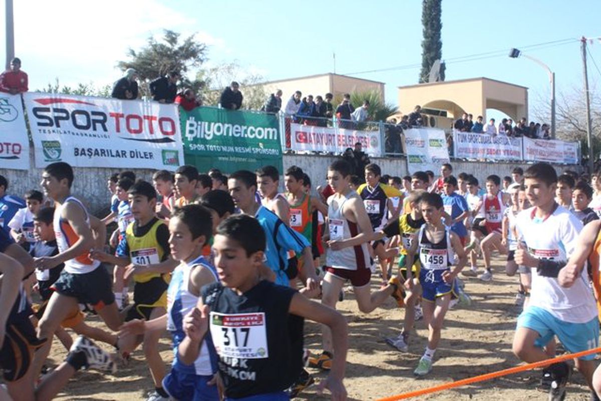 Atletizm de On Takımla Yola Devam