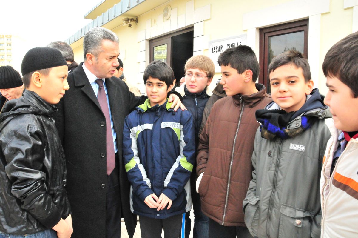 Başkan Yusuf Uzun Şirin Ailesini Acı Gününde Yalnız Bırakmadı