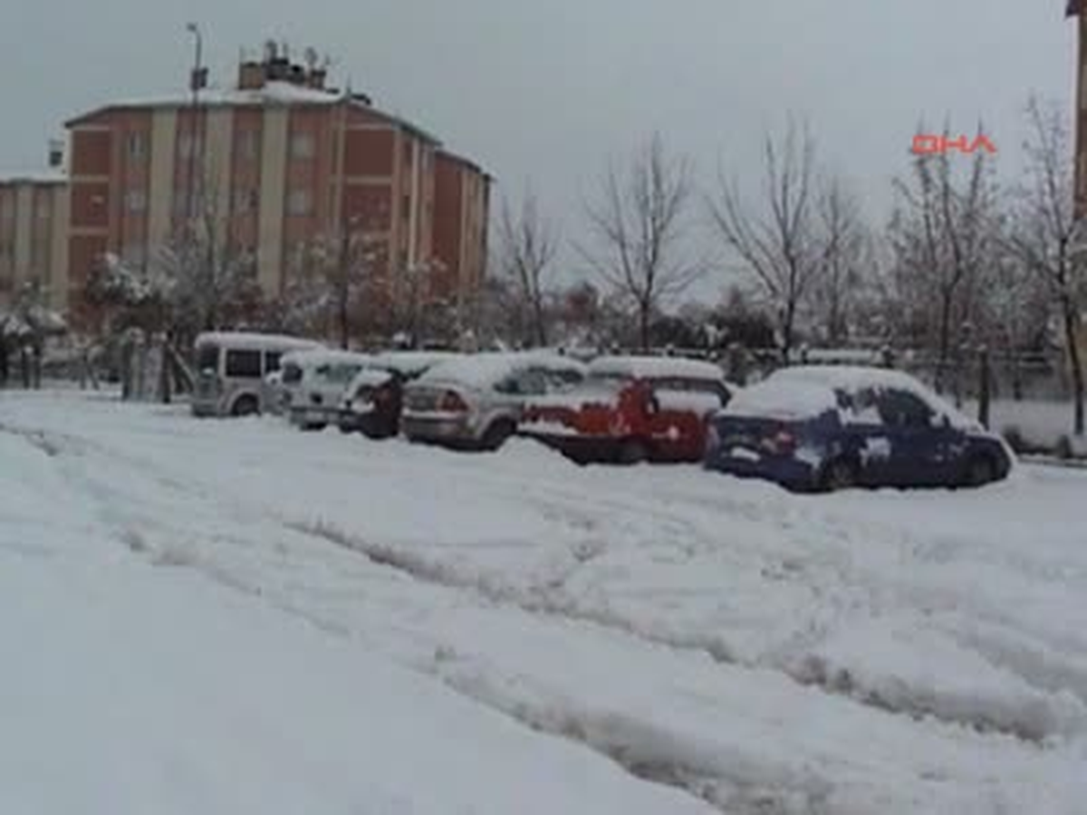 Bingöl\'de Okullara 2 Gün Kar Tatili