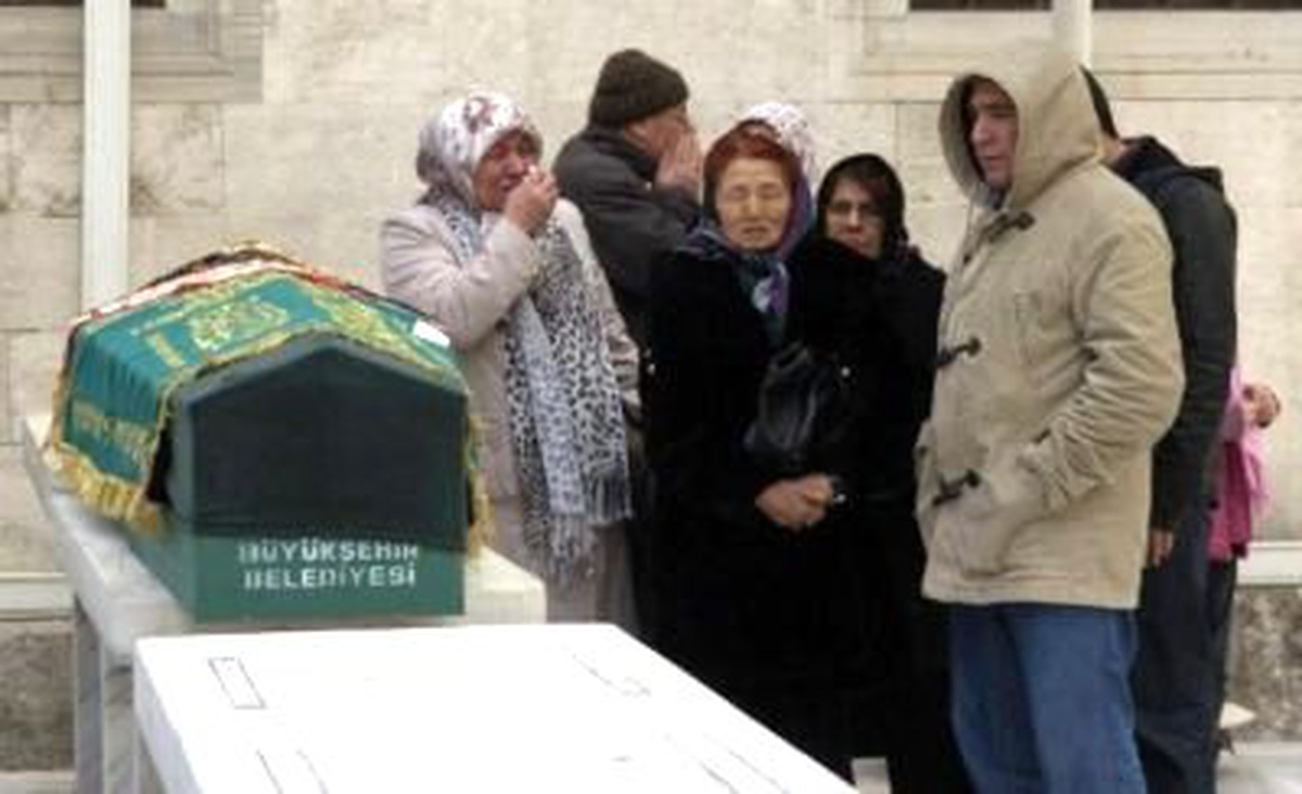 Deniz Dumlupınar Son Yolculuğuna Uğurlandı