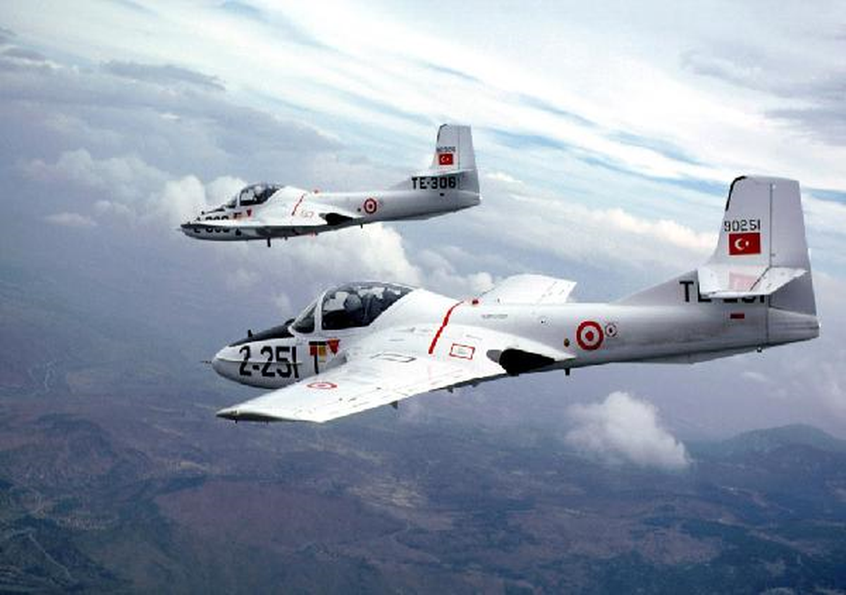 Foça Açıklarında Askeri Uçak Düştü (3)