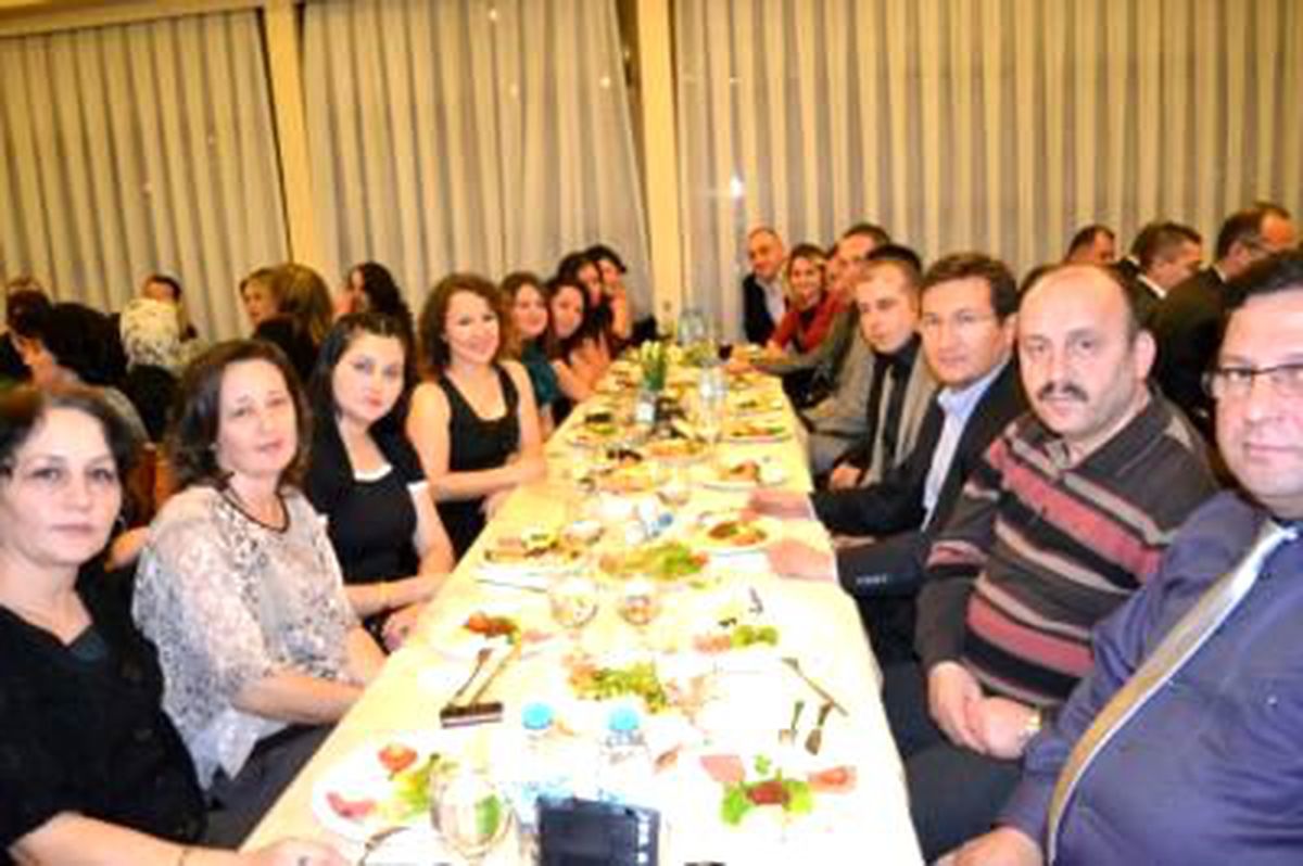 Gümelispor'dan Kaynaşma Yemeği