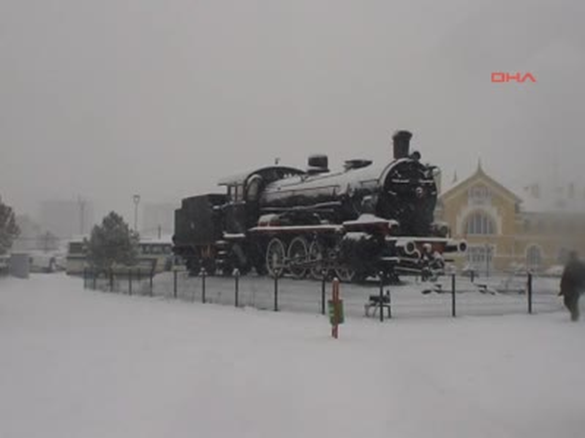 Kayseri\'de Etkili Kar Yağışı