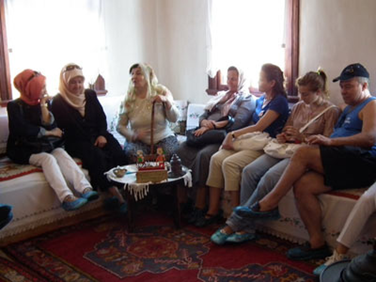 Masal Masal İçinde